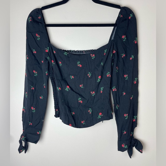 Reformation Black Rose Red Floral The Kemmy Long Sleeve Top Size 0 - Picture 1 of 8